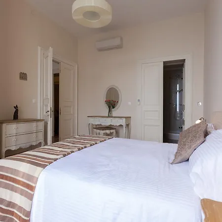 Luxury Beachfront Apartment Banje Dubrovnik Exterior photo
