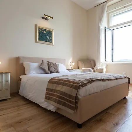 Luxury Beachfront Apartment Banje Dubrovnik Exterior photo